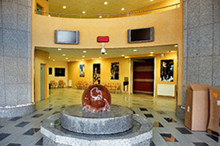 Lycée Claude-Nicolas Ledoux