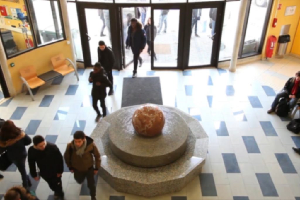 Lycée Claude-Nicolas Ledoux